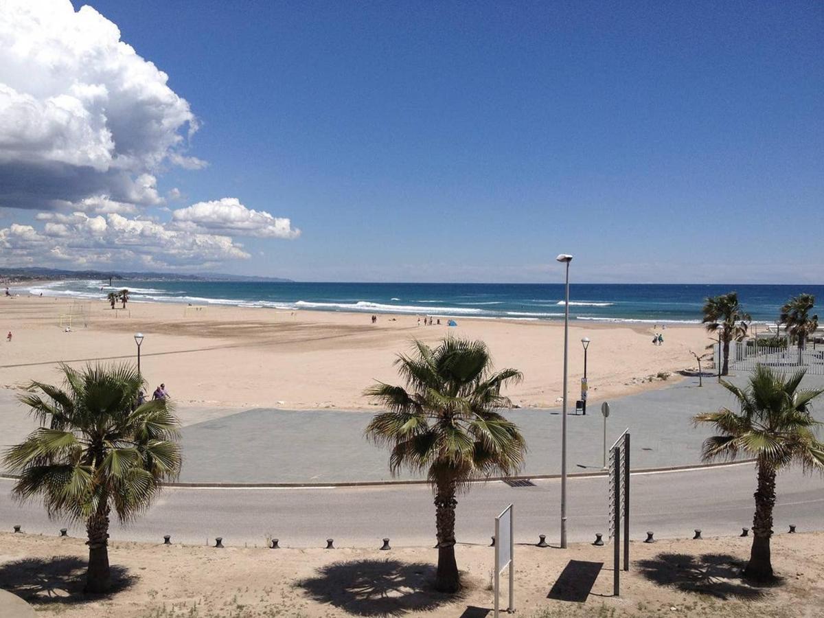 Casa Blanca Beach Apartment 托里代巴拉 外观 照片